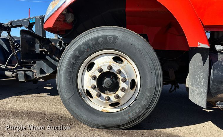 image for item LT9486 2007 International 7400  dump truck