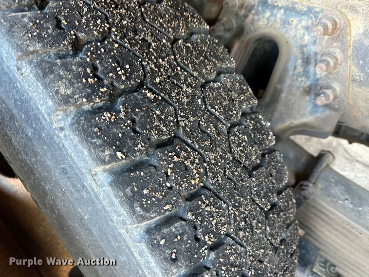 image for item LT9486 2007 International 7400  dump truck