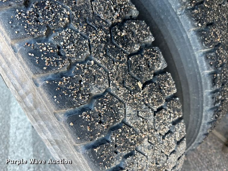 image for item LT9486 2007 International 7400  dump truck