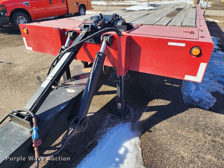 image for item LT9487 2004 Landoll 345C-35  tilt deck equipment trailer