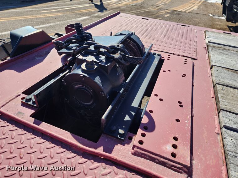 image for item LT9487 2004 Landoll 345C-35  tilt deck equipment trailer