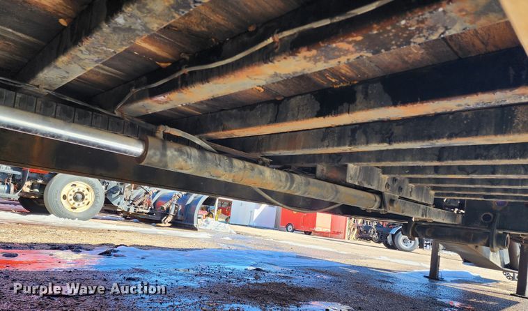 image for item LT9487 2004 Landoll 345C-35  tilt deck equipment trailer