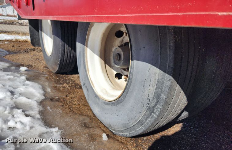 image for item LT9487 2004 Landoll 345C-35  tilt deck equipment trailer