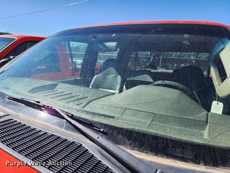 image for item LT9489 2009 Ford F250 Super Duty  Crew Cab utility bed pickup truck