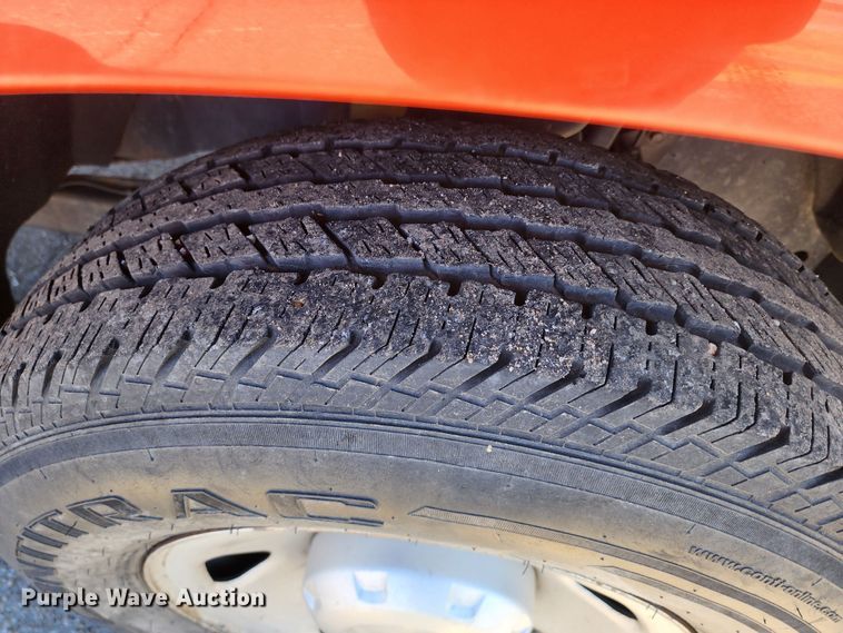 image for item LT9489 2009 Ford F250 Super Duty  Crew Cab utility bed pickup truck