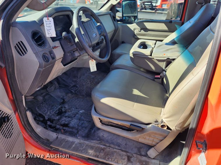 image for item LT9490 2008 Ford F250 Super Duty  pickup truck