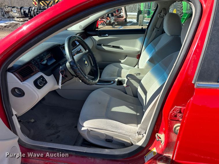 image for item LT9492 2010 Chevrolet Impala LS