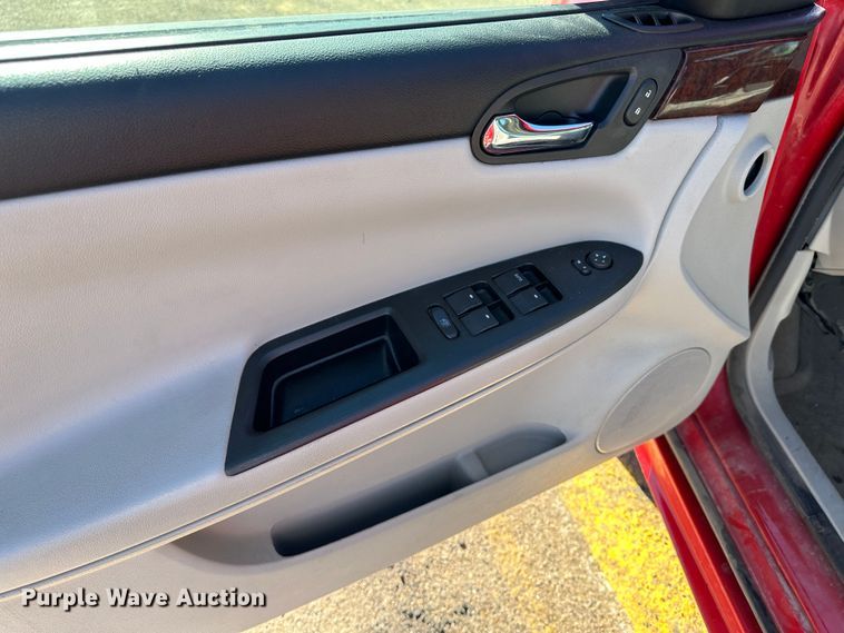 image for item LT9492 2010 Chevrolet Impala LS