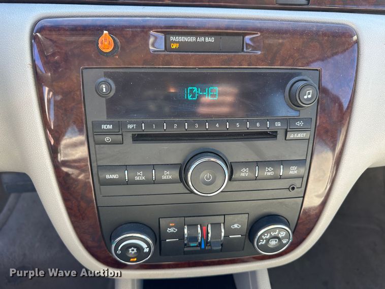 image for item LT9492 2010 Chevrolet Impala LS