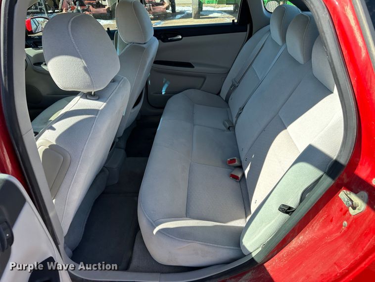 image for item LT9492 2010 Chevrolet Impala LS