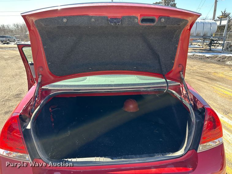 image for item LT9492 2010 Chevrolet Impala LS