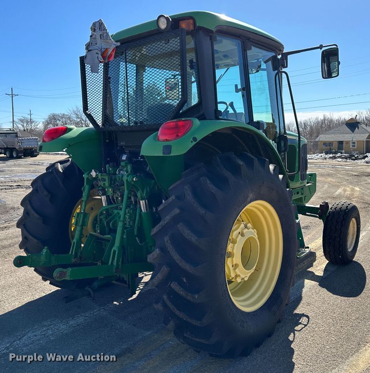 image for item LT9493 2009 John Deere 6415  tractor