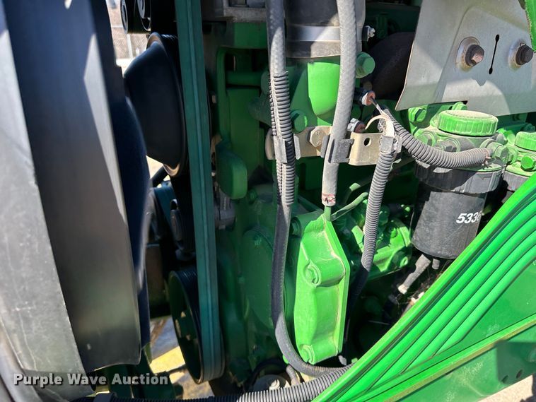 image for item LT9493 2009 John Deere 6415  tractor