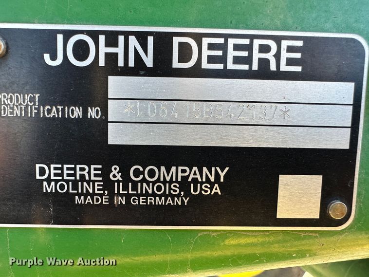 image for item LT9493 2009 John Deere 6415  tractor