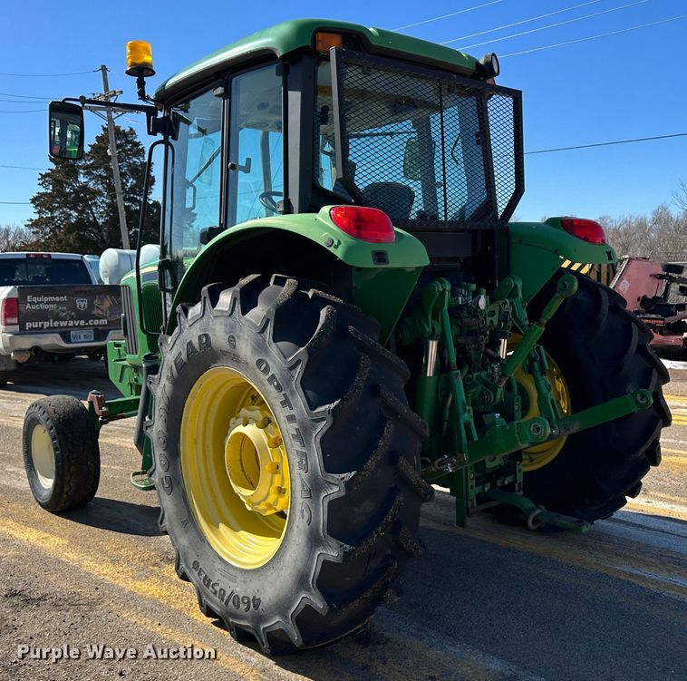 image for item LT9494 2007 John Deere 6415  tractor