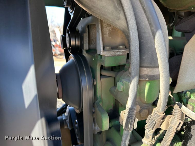 image for item LT9494 2007 John Deere 6415  tractor