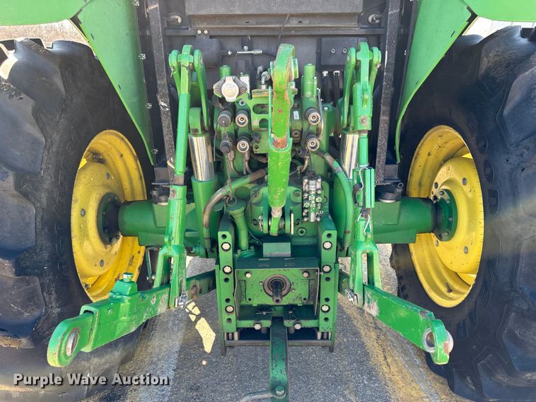 image for item LT9494 2007 John Deere 6415  tractor
