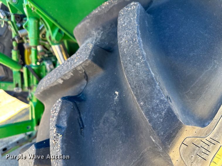 image for item LT9494 2007 John Deere 6415  tractor