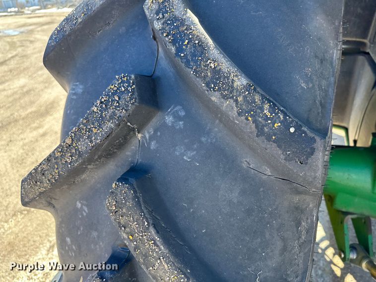 image for item LT9494 2007 John Deere 6415  tractor