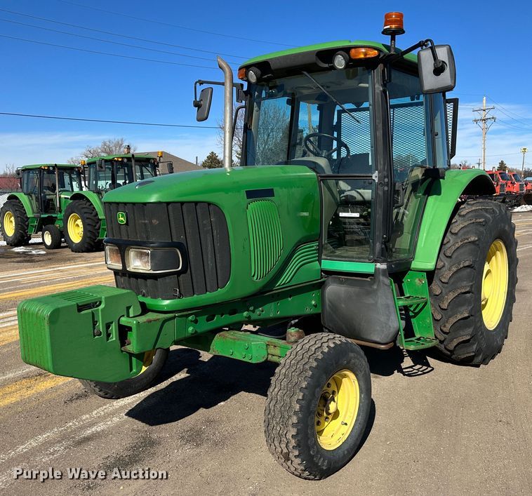 image for item LT9495 2007 John Deere 6415  tractor