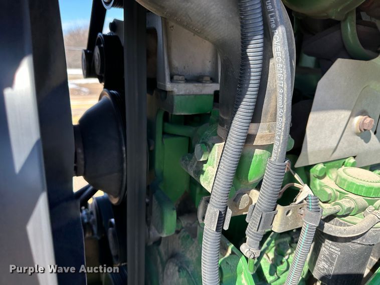 image for item LT9495 2007 John Deere 6415  tractor