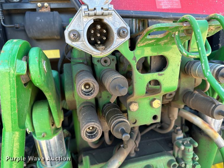 image for item LT9495 2007 John Deere 6415  tractor