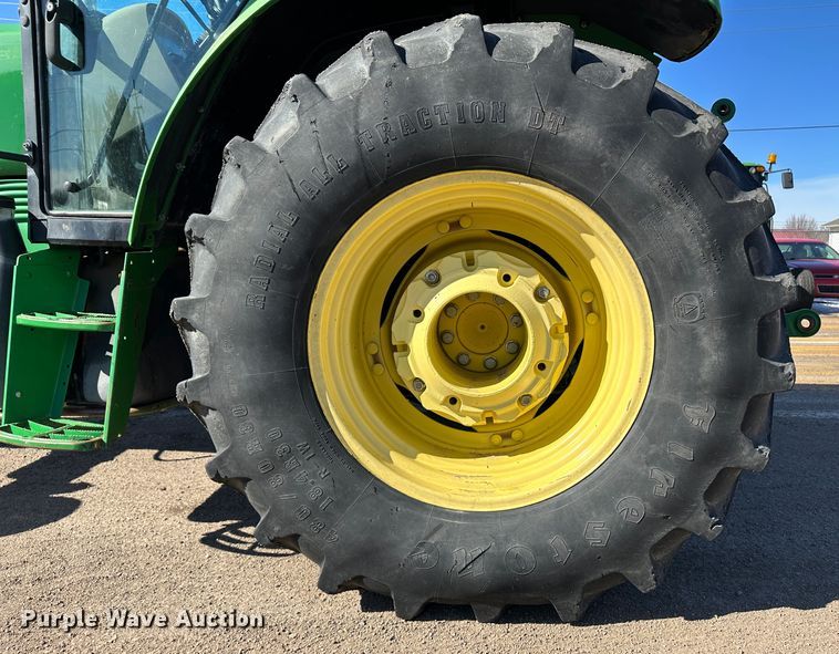 image for item LT9495 2007 John Deere 6415  tractor