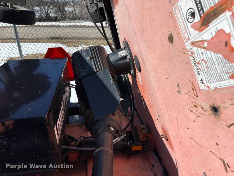 image for item LT9496 2011 Land Pride RCB6615  batwing rotary mower