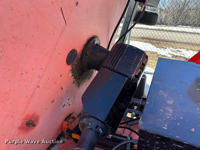 image for item LT9496 2011 Land Pride RCB6615  batwing rotary mower