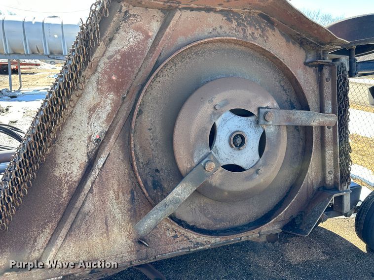 image for item LT9496 2011 Land Pride RCB6615  batwing rotary mower