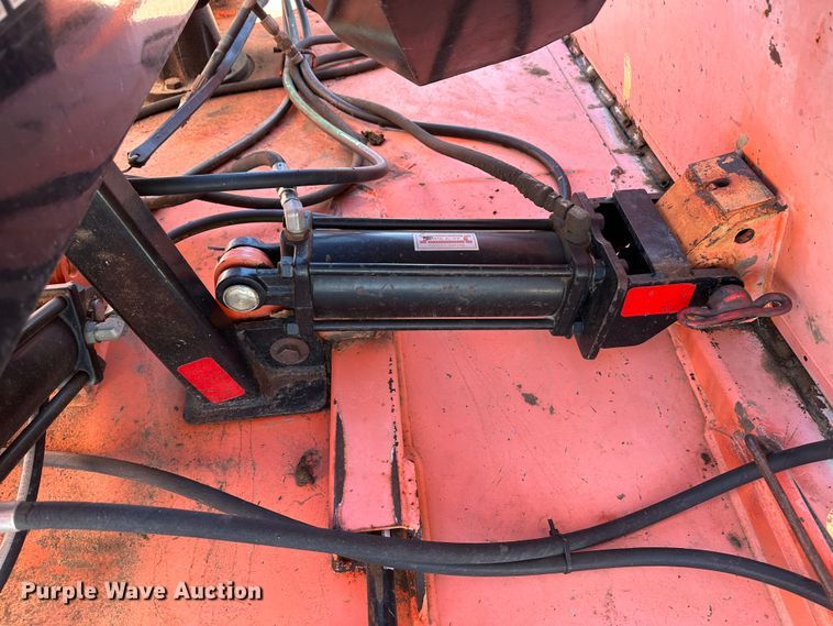 image for item LT9496 2011 Land Pride RCB6615  batwing rotary mower