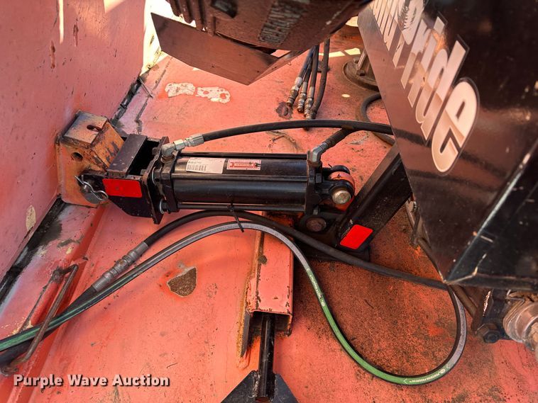 image for item LT9496 2011 Land Pride RCB6615  batwing rotary mower