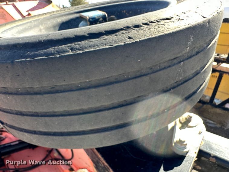 image for item LT9496 2011 Land Pride RCB6615  batwing rotary mower