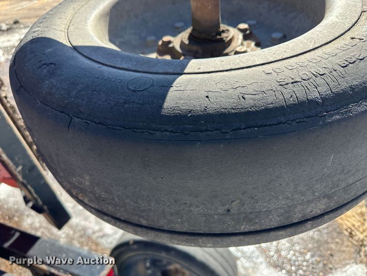 image for item LT9496 2011 Land Pride RCB6615  batwing rotary mower