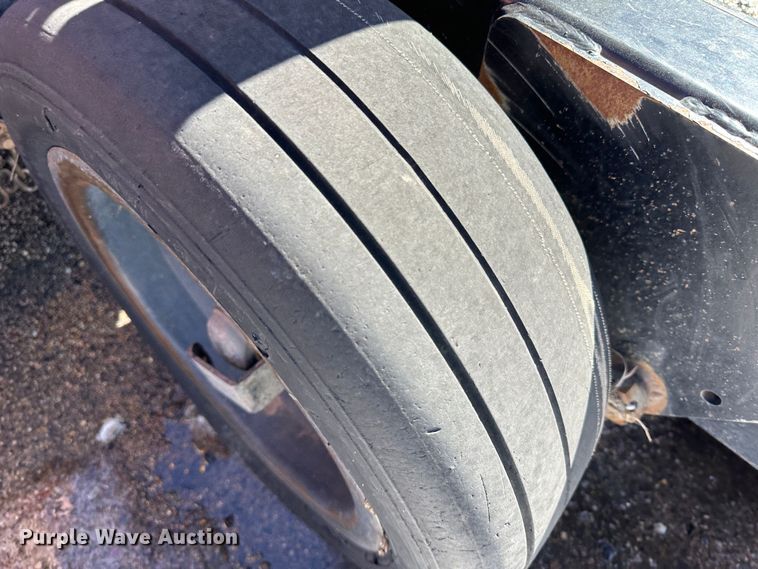 image for item LT9496 2011 Land Pride RCB6615  batwing rotary mower