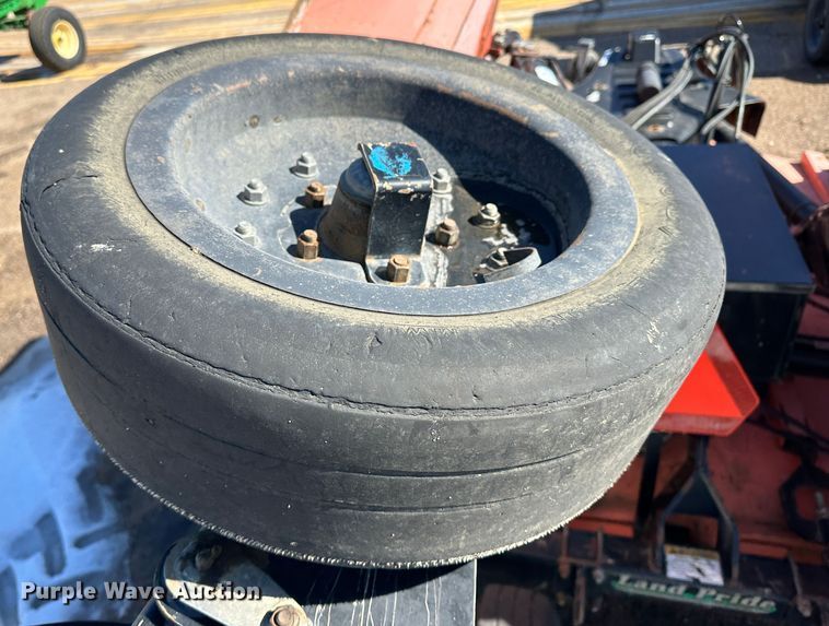 image for item LT9496 2011 Land Pride RCB6615  batwing rotary mower