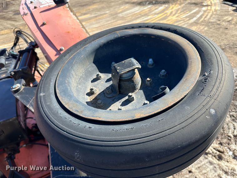 image for item LT9497 2011 Land Pride RCB6615  batwing rotary mower