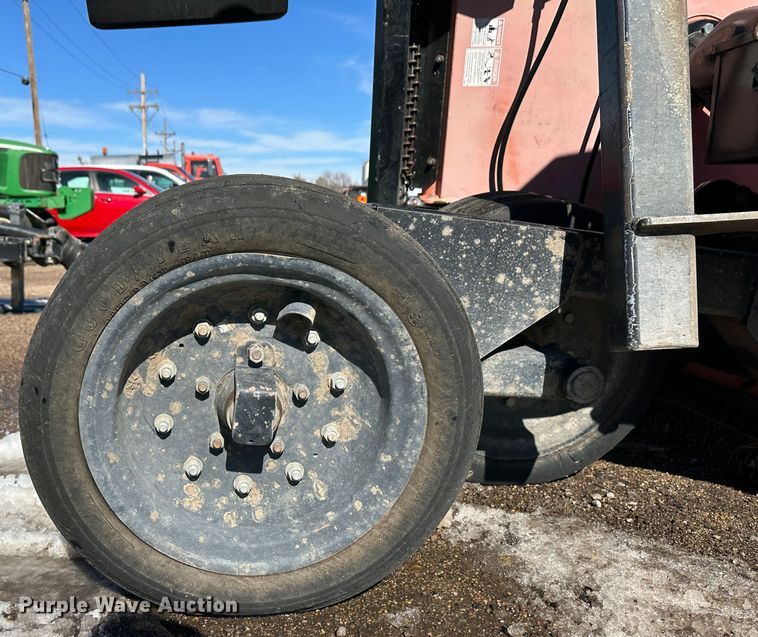 image for item LT9497 2011 Land Pride RCB6615  batwing rotary mower