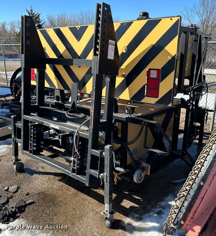 image for item LT9498 Energy Absorbtion Systems  crash attenuator