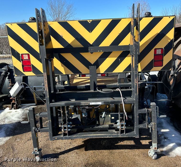 image for item LT9498 Energy Absorbtion Systems  crash attenuator