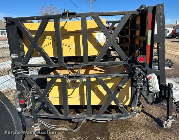 image for item LT9498 Energy Absorbtion Systems  crash attenuator