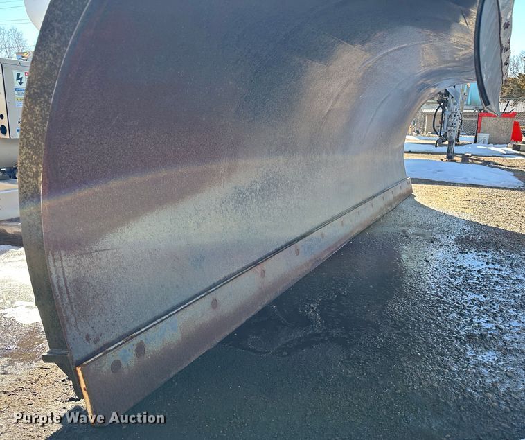 image for item LT9500 Henderson 12X42XHX25282  snow plow