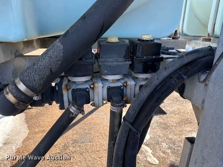 image for item LT9501 1998 Force America  salt brine tank