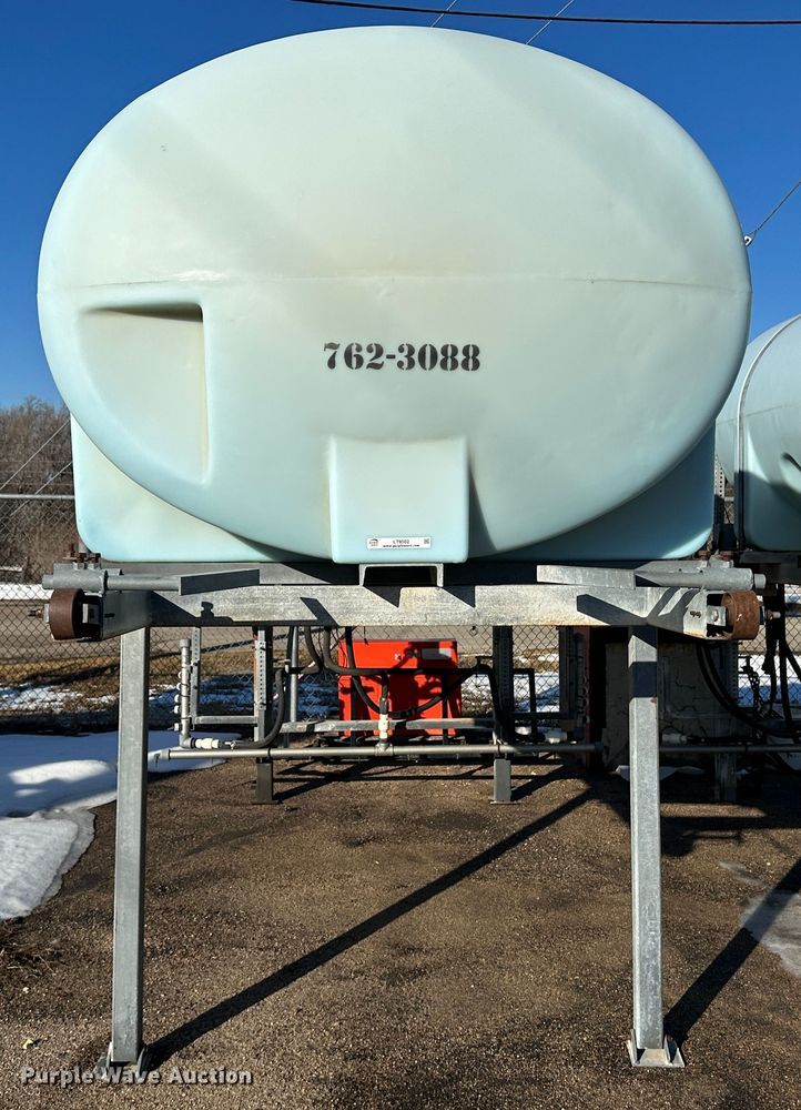 image for item LT9502 1998 Force America  salt brine tank