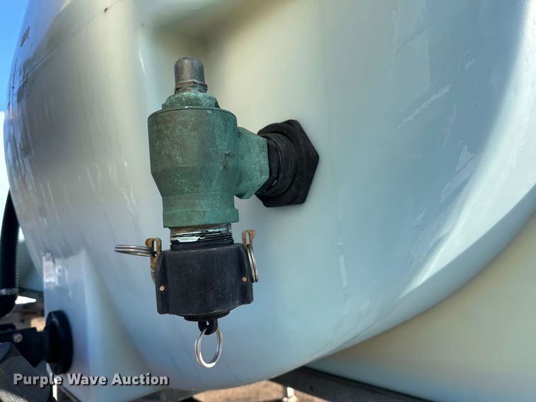 image for item LT9502 1998 Force America  salt brine tank