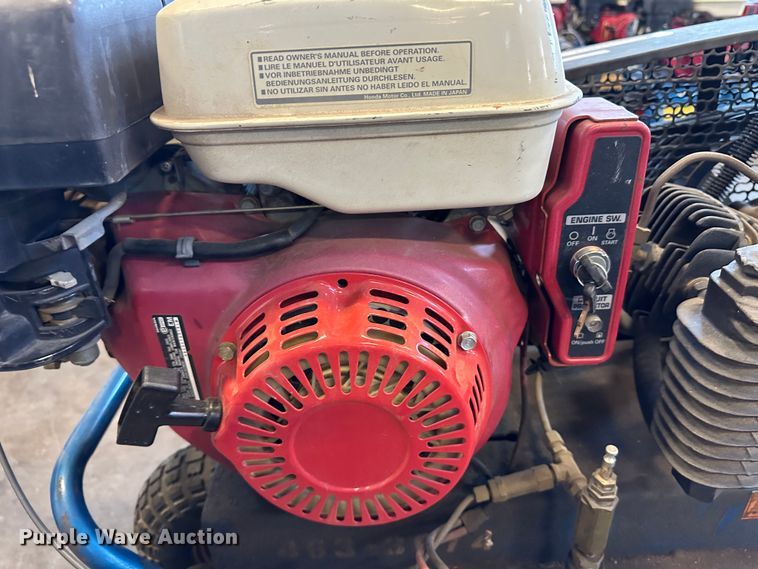 image for item LT9513 Puma TUE8008GE  air compressor