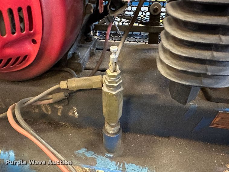 image for item LT9513 Puma TUE8008GE  air compressor