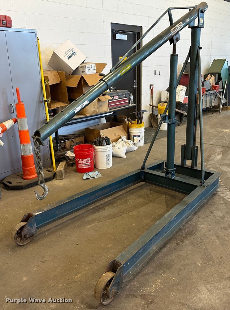 image for item LT9524 Walker 93805  engine hoist