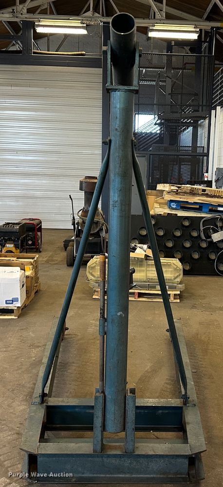 image for item LT9524 Walker 93805  engine hoist