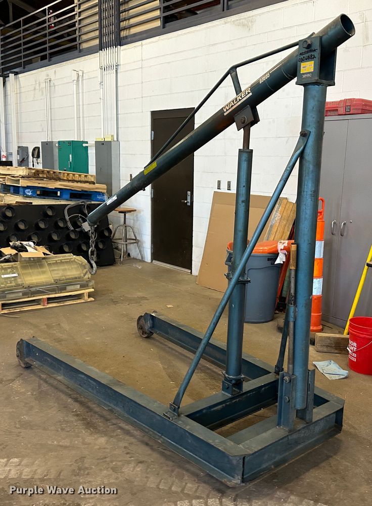 image for item LT9524 Walker 93805  engine hoist